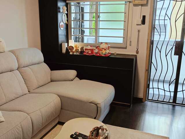 Clean, Quiet and Cozy Common Room for Rent