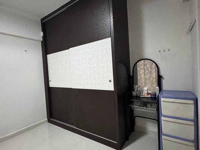 SHARE ROOM @ 234 AMK - $600 for 1 guy (Aircon + WiFi)