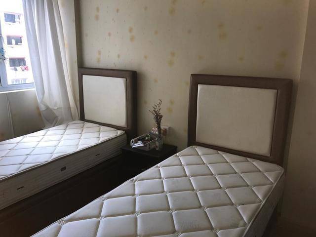 Room for rent - Serangoon