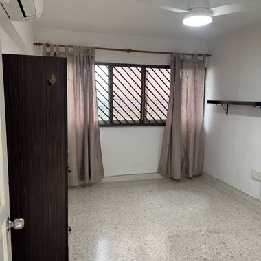 Room available for rent