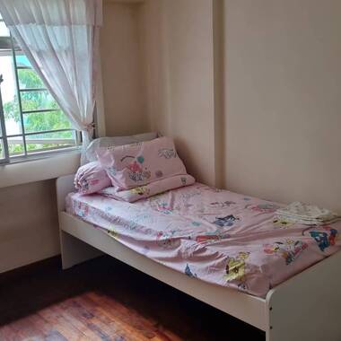 Blk 160A Punggol Central Common Room for rent