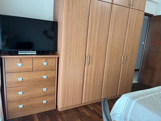 Spacious Condo Master Room for Rent at Buangkok