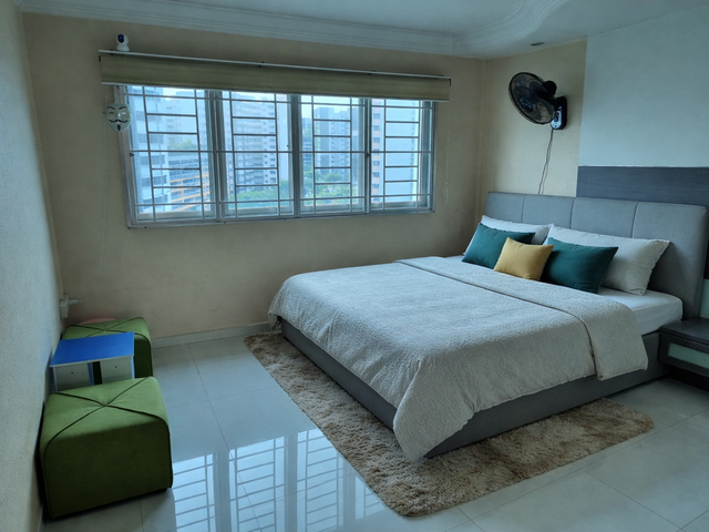 Rooom for rent in Yishun