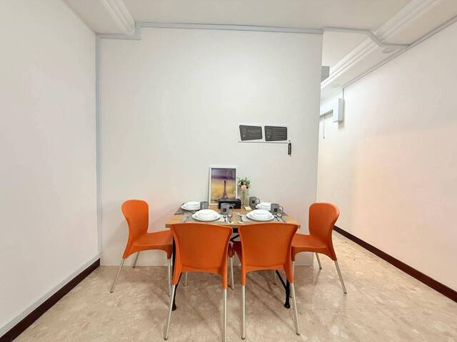 Looking for a single room tenant in Jurong East Central, Westmere 609653