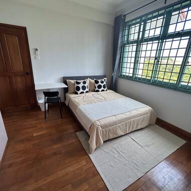 MASTER ROOM @ CHANGI COURT FOR RENT!