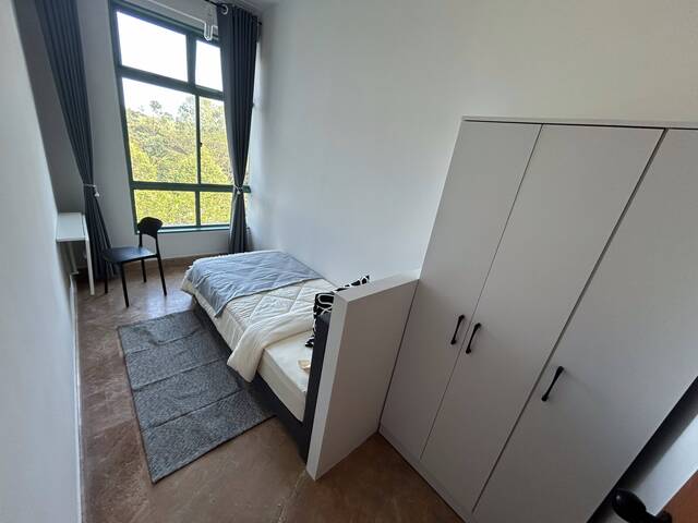 COMMON ROOM @ CHANGI COURT FOR RENT!