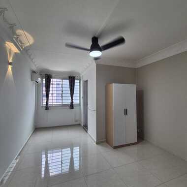 Spacious, newly renovated