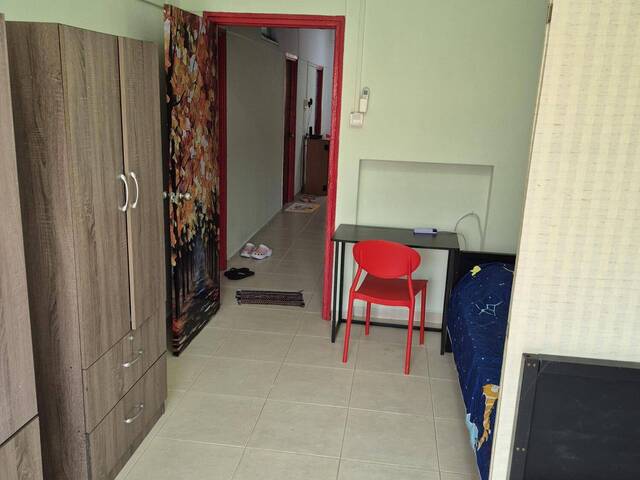 Room for rent at Balestier
