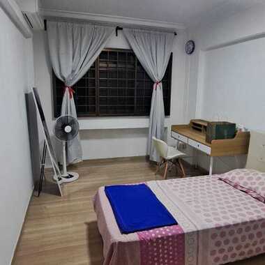 Common Room Rental - 100 Steps from Hougang 1 Shopping Mall - $750