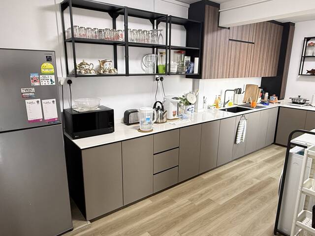 Newly Renovated Spaciuos HDB room for rent - Paya Lebar/Aljunied/Macpherson area