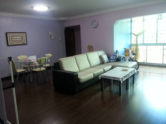 Quiet Common Room for Rent at Rivervale Crescent (Sengkang)