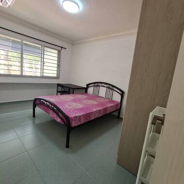 1 common room for rent