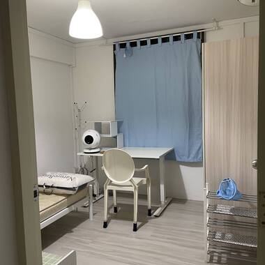 Common Bedroom with Kitchen Bathroom Rental / Dine @ the Kitchen