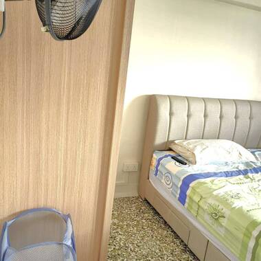 Master room for rent at blk 254 Ang Mo Kio Avenue 4, (Female Only) no agent fee