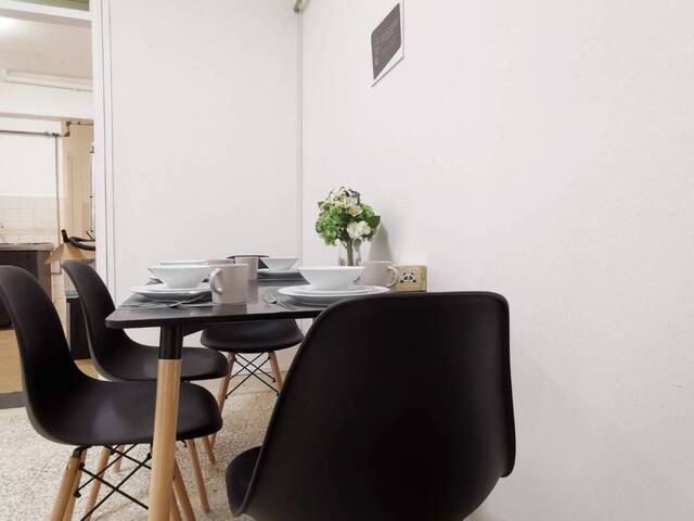 Thomson Grove - Just beside Lentor MRT station