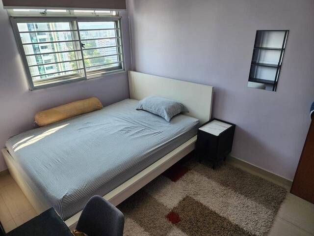 common room available for rent