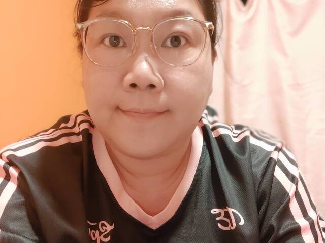 Suean Chong is looking for a room in Marsiling