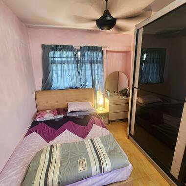 Master Bedroom for rent