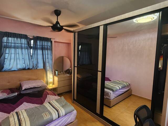 Master Bedroom for rent