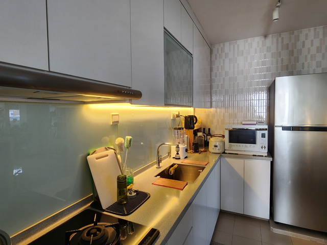 Nicely renovated common room for rental