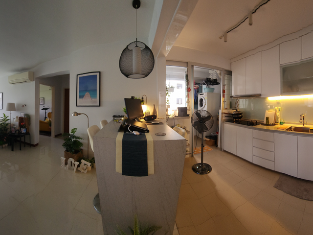 Nicely renovated common room for rental