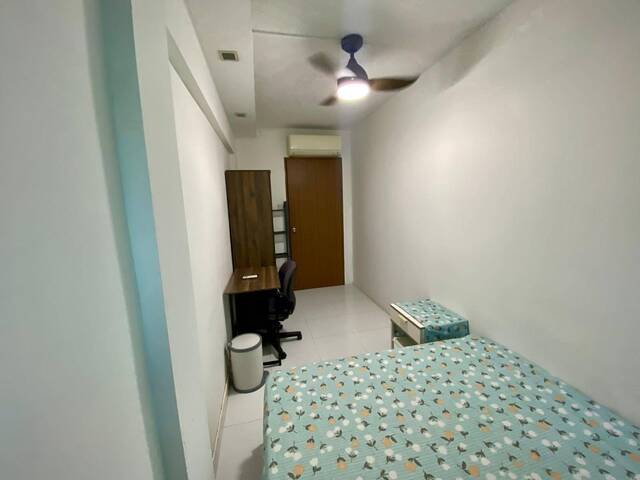 Room for rent / Outram, Tangjong Pagar, Chinatown MRT / Common room / 1-2 pax stay / Available May 3