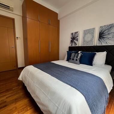 Only Female Environment, 7 mins walk to ALJUNIED MRT Green line