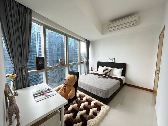 High FLoor - Queen Common Room @ Marina Bay Sands/ Raffles Place MRT
