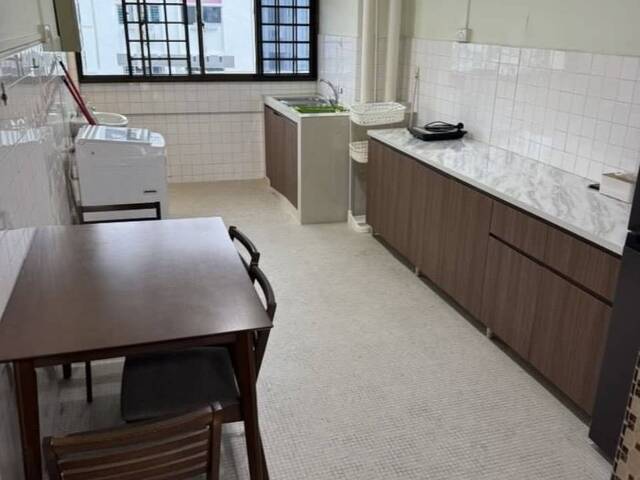 3-Room Unit @ Ang Mo Kio Ave 8 BLK 504! NO AGENT FEE!