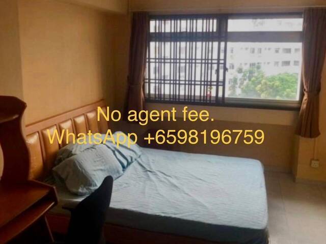 Whole room rental (Non aircon) - You take the whole room.