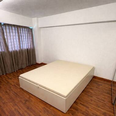 Spacious Common Room at Serangoon North