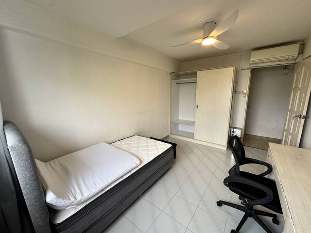 Common Room Available In Tampines