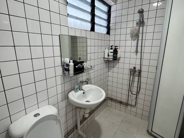 Common Room Available In Tampines