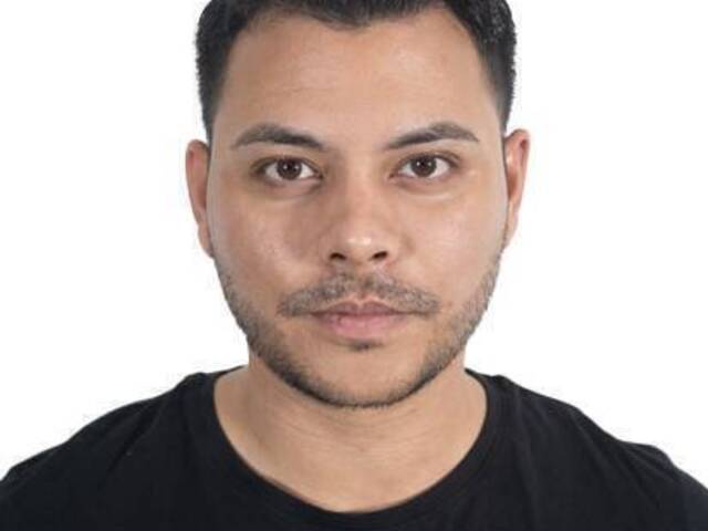 Andre is looking for a room in Central Singapore