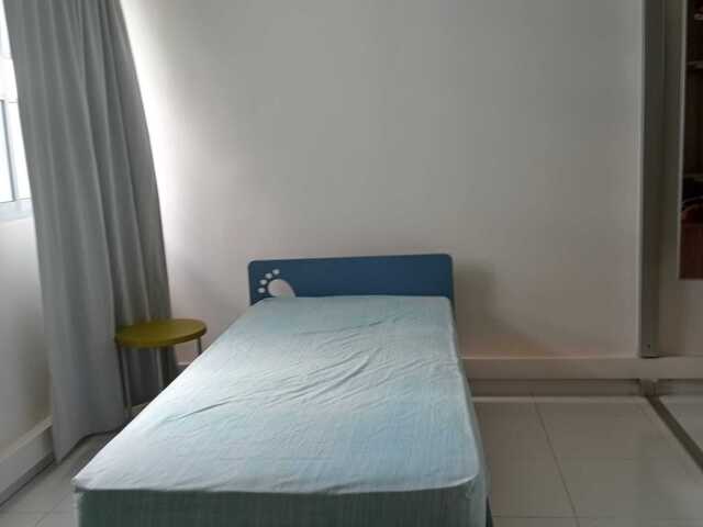 Common room in Bukit Batok East