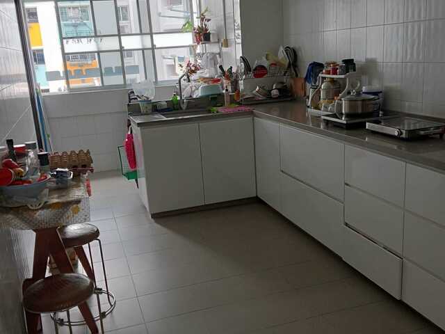 Common room in Bukit Batok East