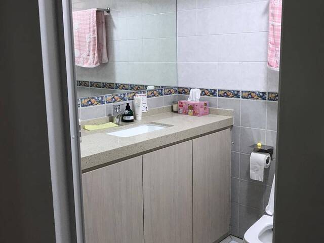 Blk 172B Edgedale Plains Master Bed Rm & Common Rm