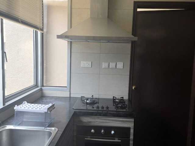 Bright Room for Rent - Orchard MRT...