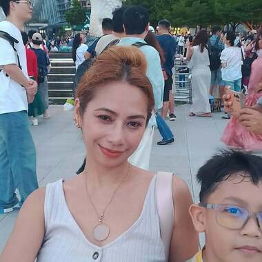 Jasmin Ramirez is looking for a room in Bugis