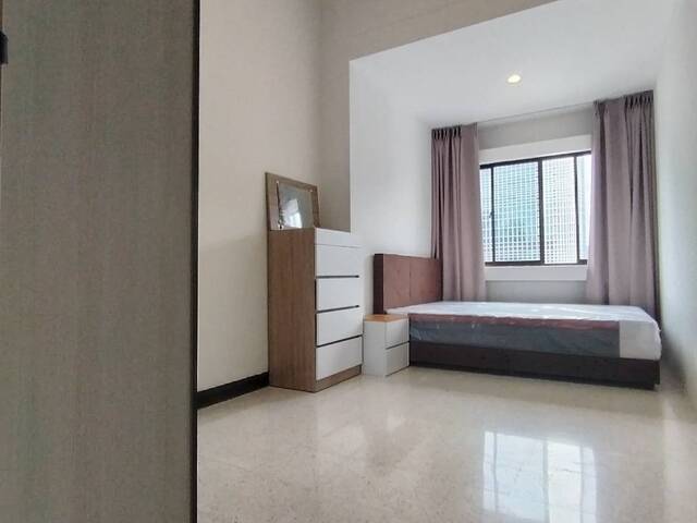 Newly renovated spacious room