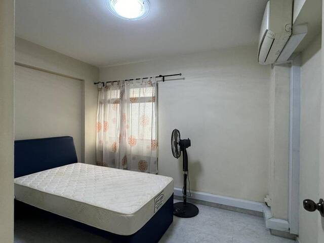 3+1 @ 643 JW - new aircon