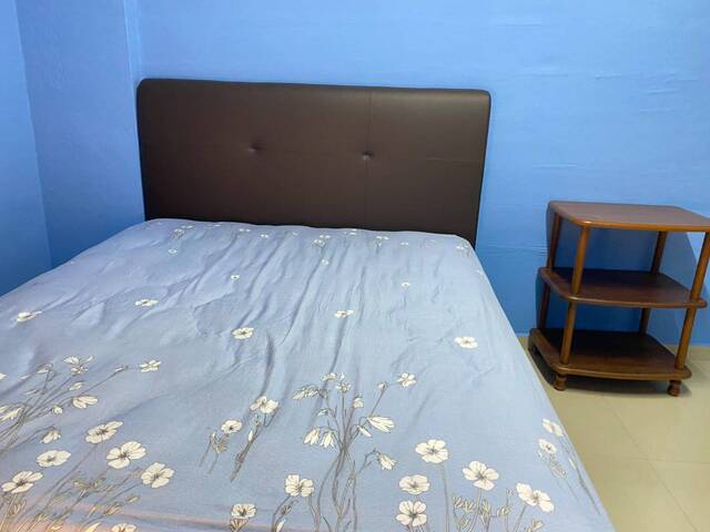 4Room flat for rental