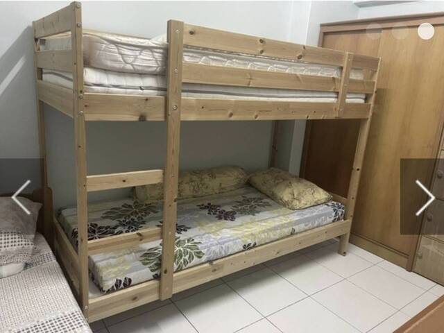 Common room, light cooking, near MRT, near Lot 1 Shopping Mall, new Aircon, new Mattress and more..