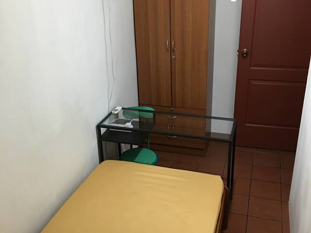 Studio Room For Rent 200 A Month Singapore No Agent Fee