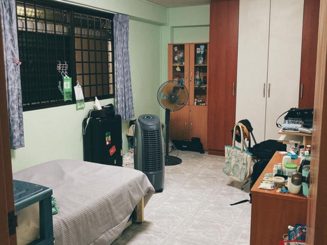 Room for rent in Dover Crescent