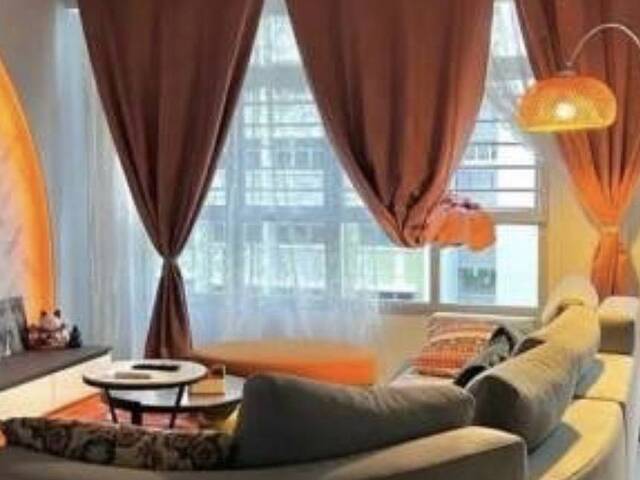 Common room at 674b Yishun Avenue 4 for rent! Aircon wifi!