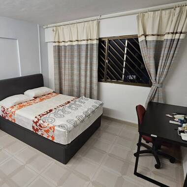 Spacious common room for rental near Bishan MRT