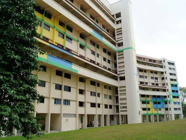 Common Room @ Hougang Ave 5 BLk 314! NO AGENT FEE!