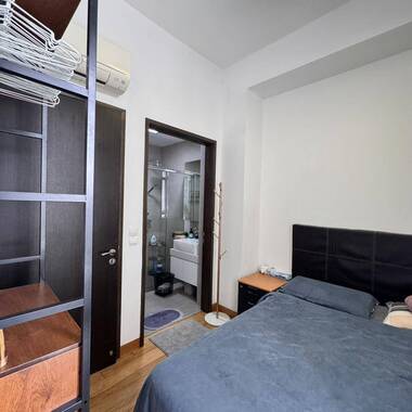 a MASTER ROOM (Condo) available at Neem Tree Condo 🌿 (Toa Payoh / Balestier area)