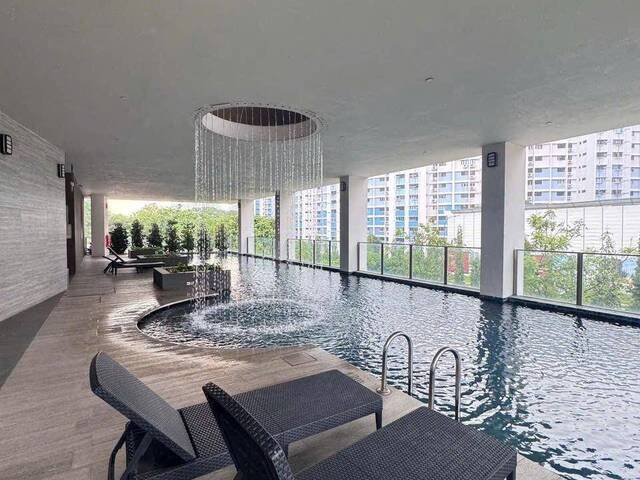 a MASTER ROOM (Condo) available at Neem Tree Condo πΏ (Toa Payoh / Balestier area)